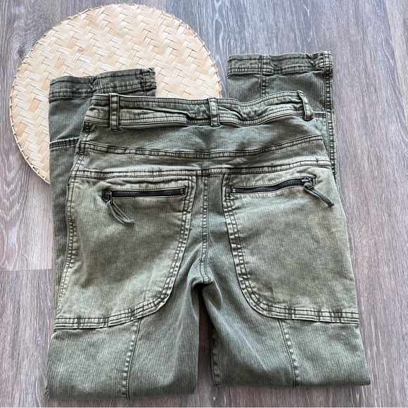 Free People Olive Cropped Pants - Picture 9 of 9